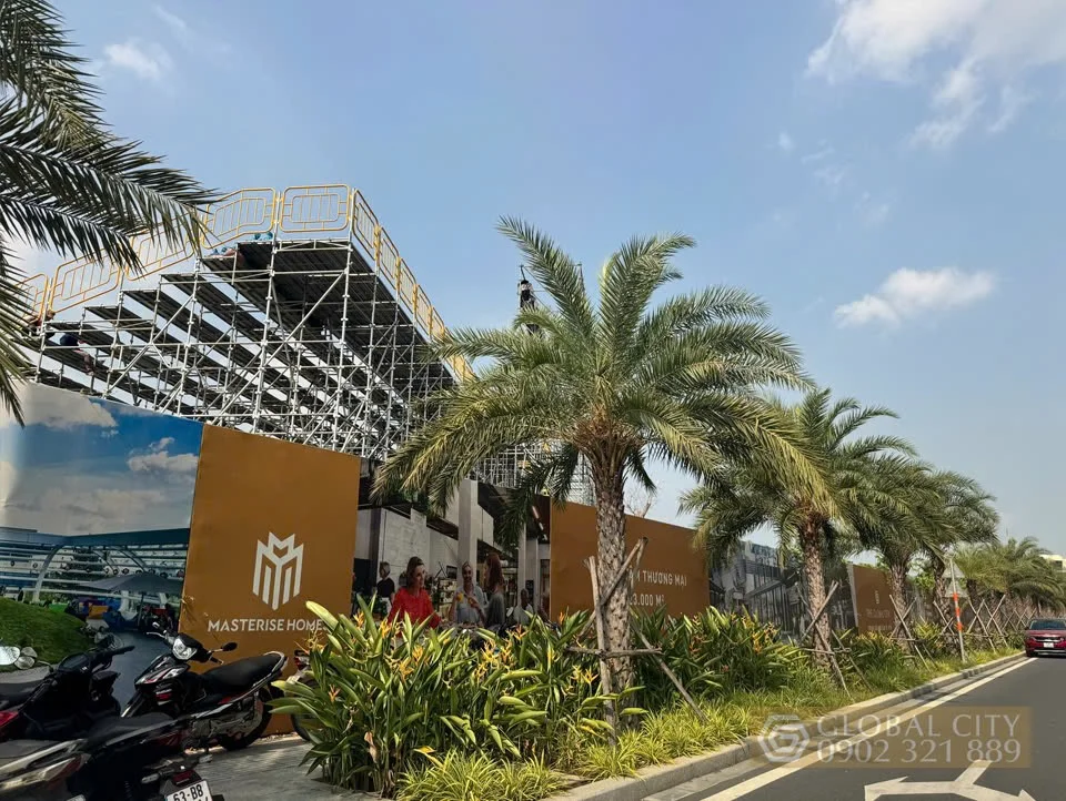 Khu nhà phố thương mại tại Global City tháng 02/2026