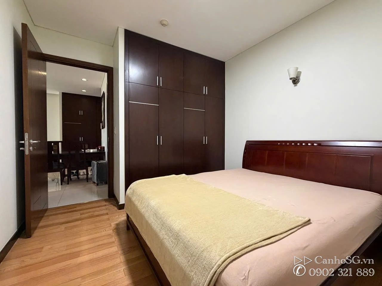 Góc khác của phòng ngủ phụ căn hộ The Everrich Quận 11 Chú thích: