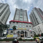 Mặt ngoài tòa nhà The Flemington Quận 11 nhìn từ đường Lê Đại Hành