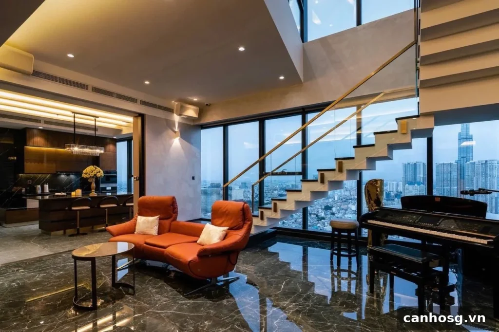 Khu vực piano Penthouse Vinhomes Golden River với cửa kính lớn và tầm nhìn thành phố