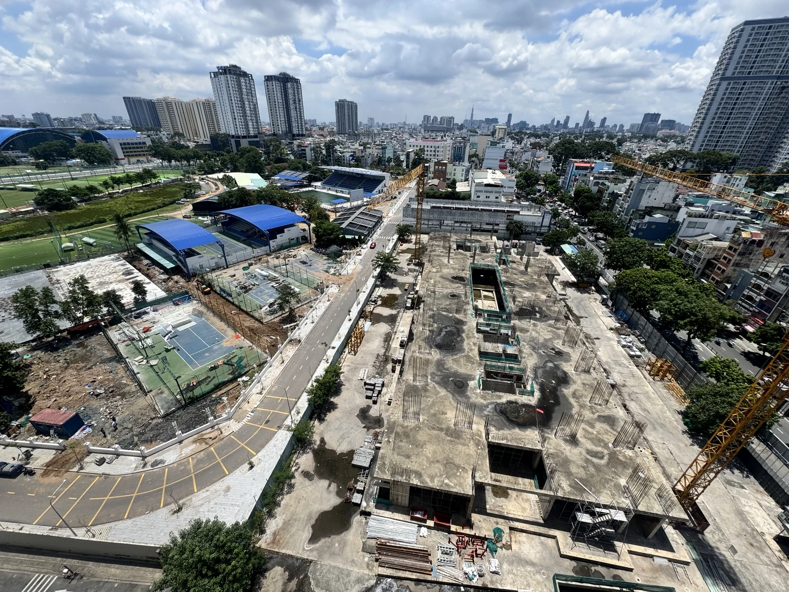 Toàn cảnh công trường The Park Avenue Quận 11 tháng 08/2026