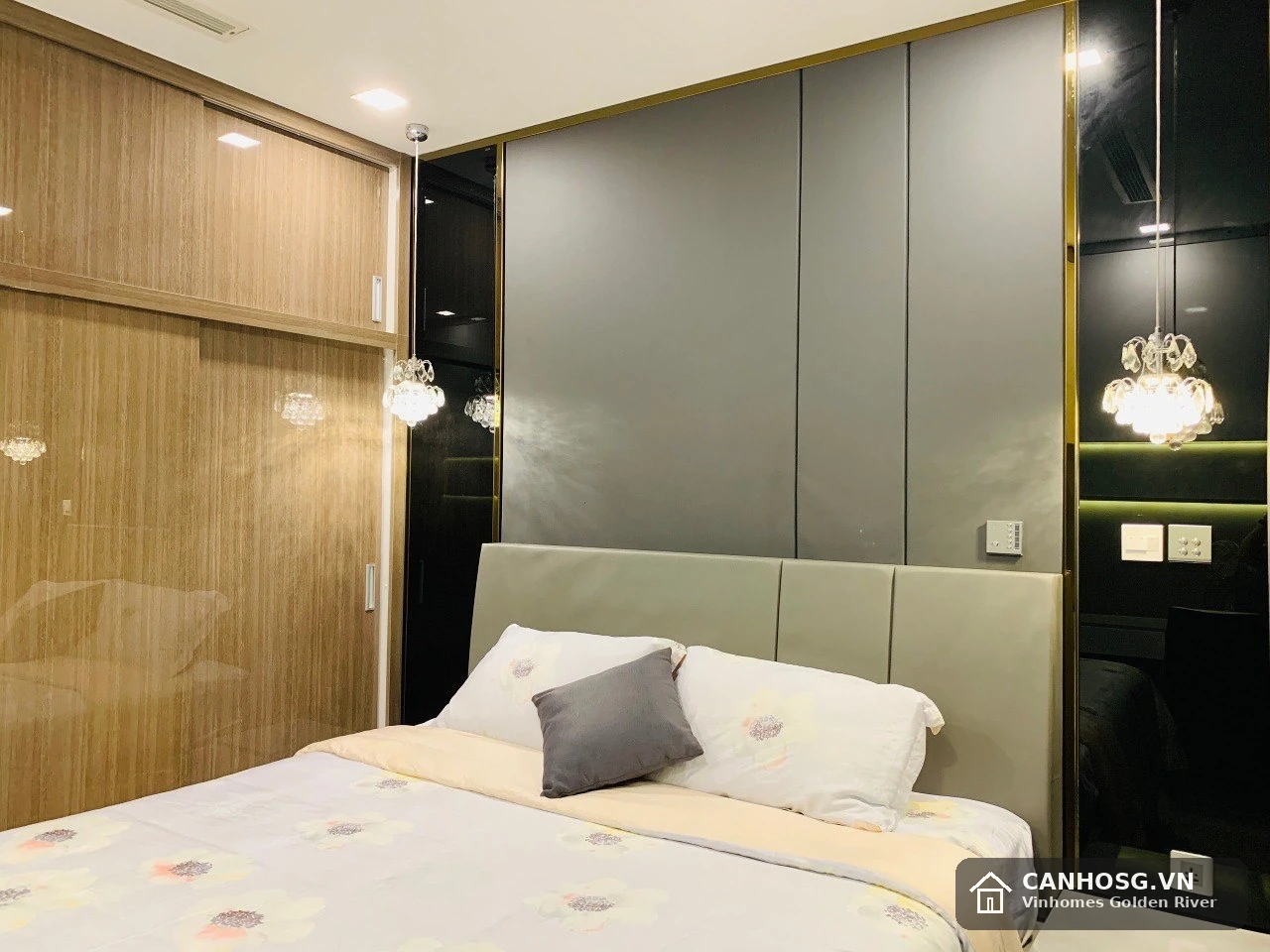 Phòng ngủ chính căn hộ Vinhomes Golden River full nội thất sang trọng